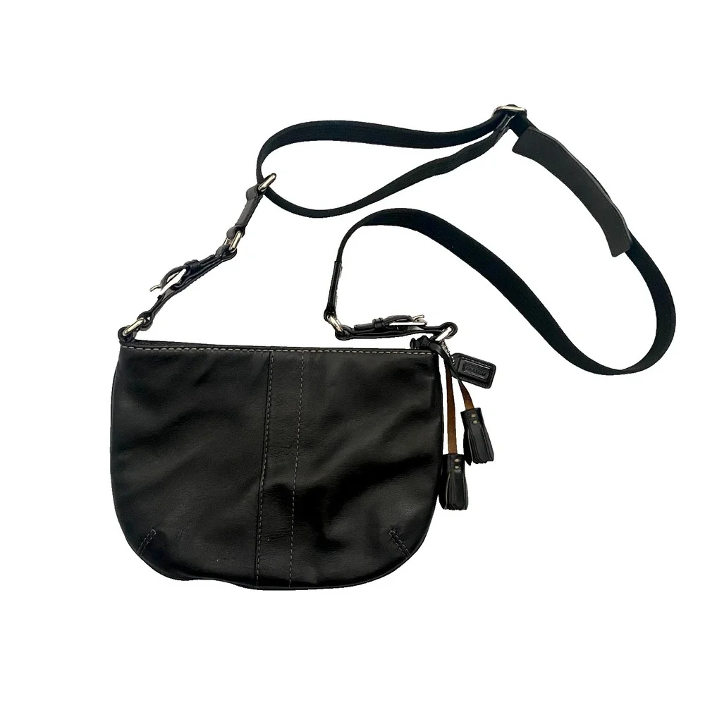 Vtg COACH Black LEATHER Swing Pack Crescent Bag Tassels Crossbody Purse